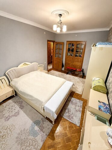 Satılır 3 otaqlı köhnə tikili 85 m², Nəsimi r., photo 6 from 19