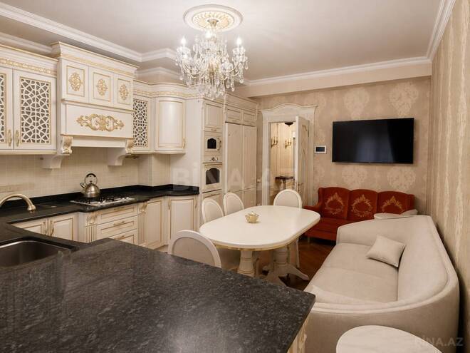 Satılır 4 otaqlı yeni tikili 215 m², 28 May m., photo 10 from 15