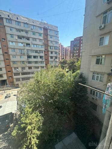 Продаётся 2-комн. вторичка 65 м², м. Гянджлик, photo 15 from 27