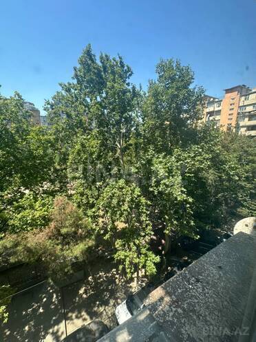 Продаётся 2-комн. вторичка 65 м², м. Гянджлик, photo 24 from 27