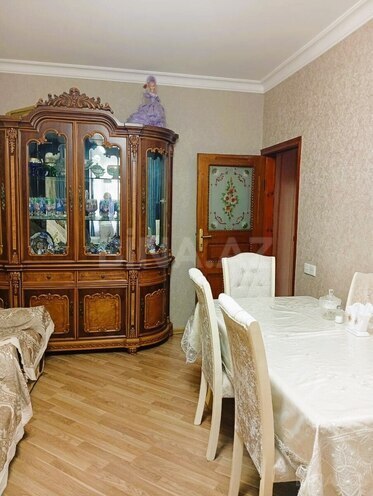 Продаётся 3-комн. вторичка 90 м², м. Кара Караев, photo 6 from 17