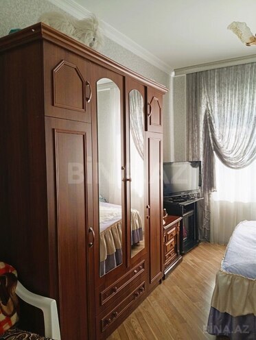 Продаётся 3-комн. вторичка 90 м², м. Кара Караев, photo 12 from 17