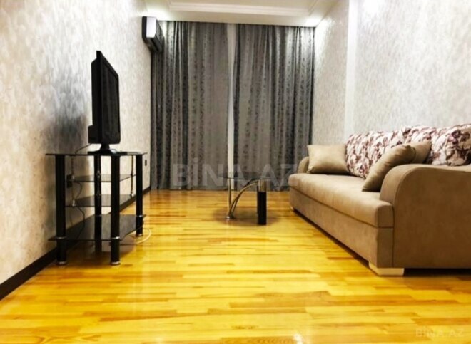 Продаётся 3-комн. новостройка 114 м², м. Иншаатчылар, photo 1 from 11