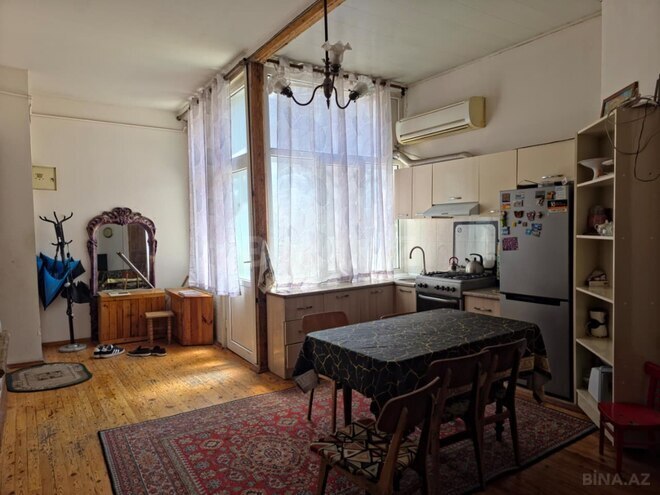 İcarəyə verilir 3 otaqlı köhnə tikili 80 m², Sahil m., photo 5 from 11