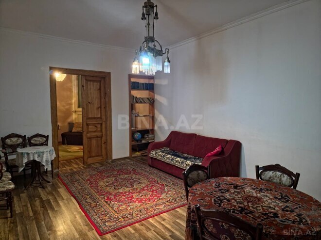 İcarəyə verilir 3 otaqlı köhnə tikili 80 m², Sahil m., photo 10 from 11