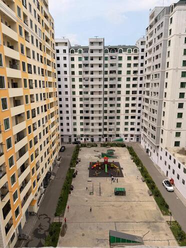 Сдаётся 3-комн. новостройка 93 м², Насиминский  р., photo 12 from 14