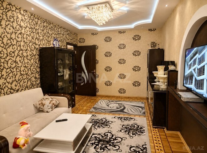 Satılır 3 otaqlı köhnə tikili 90 m², 6-cı mikrorayon q., photo 4 from 10