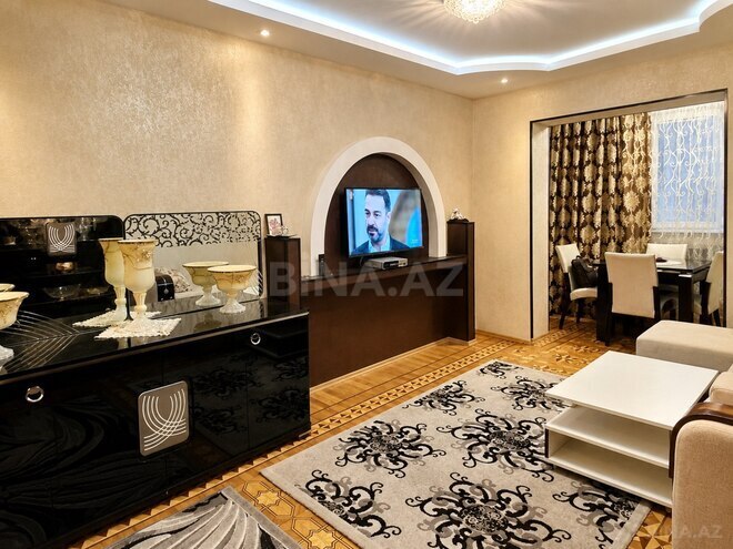 Satılır 3 otaqlı köhnə tikili 90 m², 6-cı mikrorayon q., photo 3 from 10