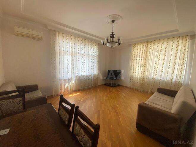 Сдаётся 3-комн. новостройка 135 м², м. Элмляр Академиясы, photo 1 from 15