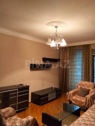 Сдаётся 3-комн. вторичка 77 м², м. Элмляр Академиясы, photo 1 from 12