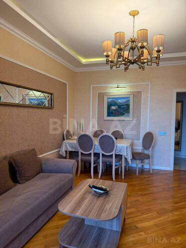 Продаётся 3-комн. новостройка 80 м², м. Иншаатчылар, photo 4 from 19