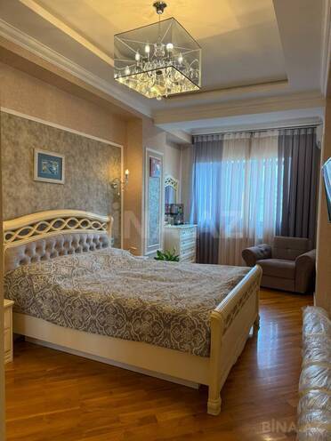 Продаётся 3-комн. новостройка 80 м², м. Иншаатчылар, photo 1 from 19