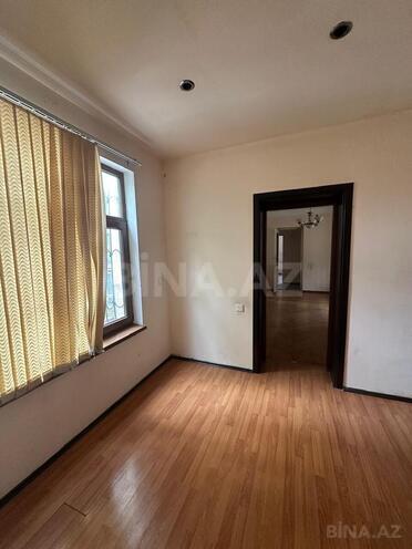 Продаётся 3-комн. вторичка 80 м², м. Низами, photo 15 from 24