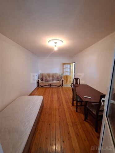 Продаётся 2-комн. вторичка 45 м², Абшеронcкий  р., photo 1 from 9