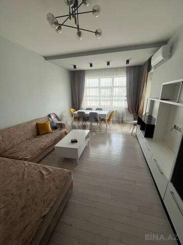 Сдаётся 3-комн. новостройка 90 м², м. Ази Асланов, photo 1 from 10