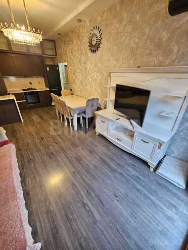 Продаётся 2-комн. новостройка 51 м², м. Кара Караев, photo 4 from 14