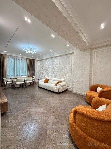Продаётся 3-комн. новостройка 140 м², Наримановский  р., photo 1 from 15
