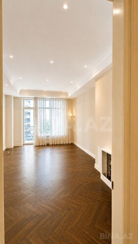 Продаётся 3-комн. новостройка 202 м², м. 28 мая, photo 12 from 32