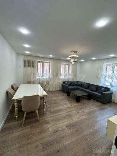Сдаётся 2-комн. дом/дача 70 м², м. Кара Караев, photo 1 from 7