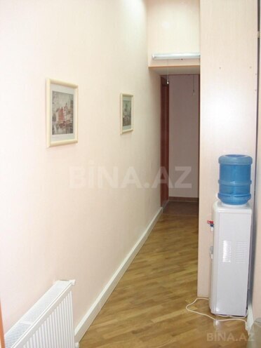 Сдаётся 3-комн. офис 95 м², м. Сахил, photo 10 from 16