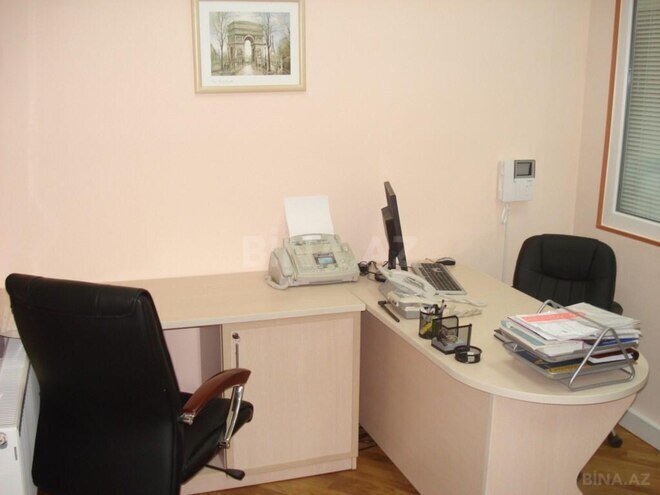 Сдаётся 3-комн. офис 95 м², м. Сахил, photo 9 from 16