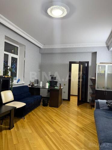 Сдаётся 7-комн. офис 250 м², м. 8 ноября, photo 3 from 17