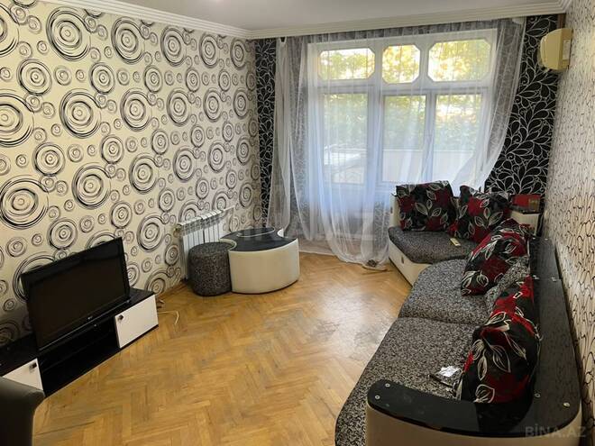 İcarəyə verilir 2 otaqlı köhnə tikili 45 m², Elmlər Akademiyası m., photo 3 from 9