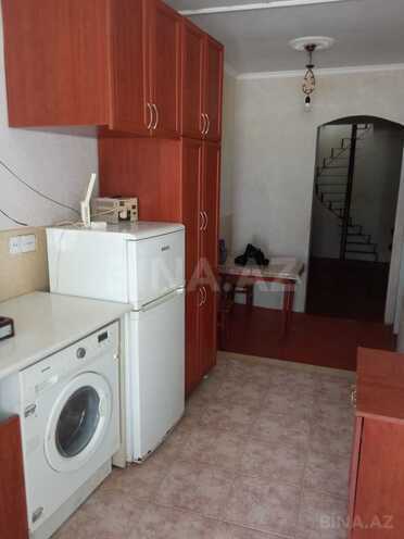 İcarəyə verilir 3 otaqlı köhnə tikili 80 m², Sahil m., photo 12 from 14
