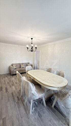 Satılır 2 otaqlı köhnə tikili 55 m², İnşaatçılar m., photo 1 from 19