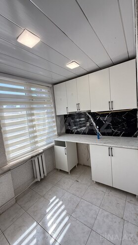 Satılır 2 otaqlı köhnə tikili 55 m², İnşaatçılar m., photo 11 from 19