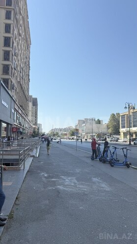 Satılır 2 otaqlı köhnə tikili 55 m², İnşaatçılar m., photo 16 from 19
