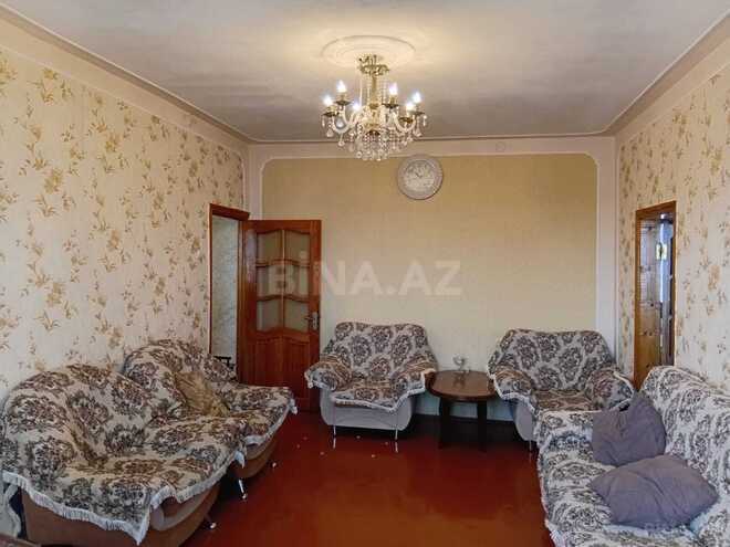 Продаётся 5-комн. вторичка 105 м², photo 3 from 19