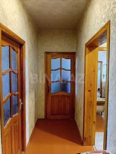 Продаётся 5-комн. вторичка 105 м², photo 4 from 19