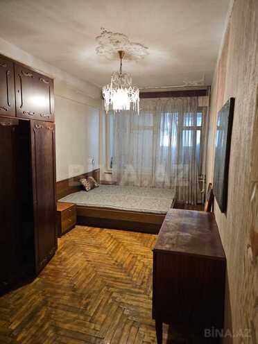 Satılır 2 otaqlı köhnə tikili 70 m², Elmlər Akademiyası m., photo 4 from 12