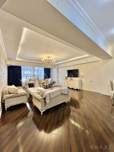 Продаётся 3-комн. новостройка 135 м², м. Мемар Аджеми, photo 1 from 13