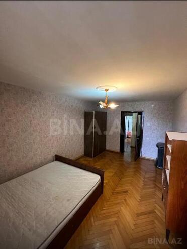 Продаётся 3-комн. вторичка 65 м², м. Иншаатчылар, photo 4 from 9