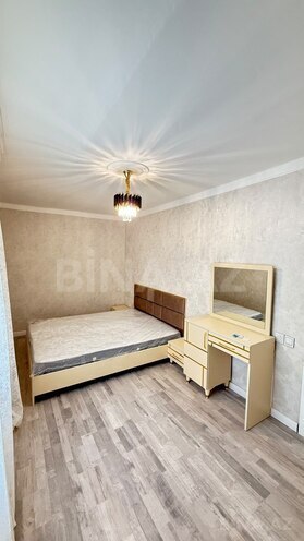 Satılır 2 otaqlı köhnə tikili 55 m², İnşaatçılar m., photo 7 from 16