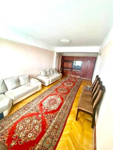 Satılır 3 otaqlı köhnə tikili 110 m², Gənclik m., photo 3 from 12