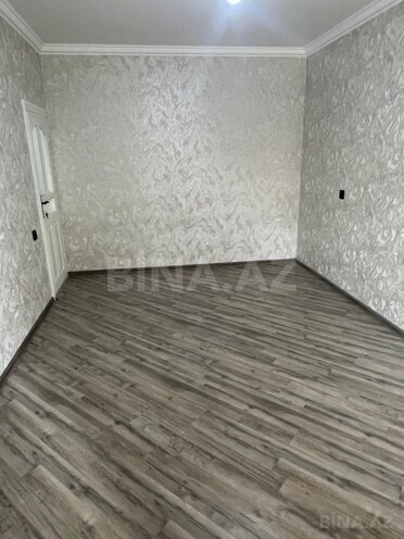 Продаётся 2-комн. вторичка 65 м², Хатаинский р., photo 3 from 13
