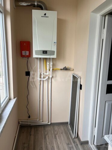 Продаётся 2-комн. вторичка 65 м², Хатаинский р., photo 12 from 13
