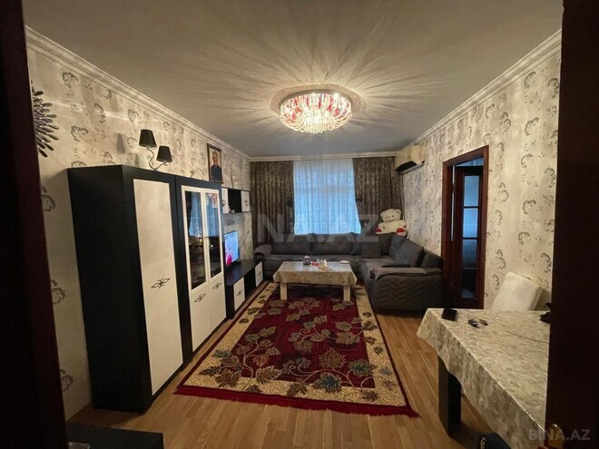 Satılır 4 otaqlı köhnə tikili 105 m², Xalqlar Dostluğu m., photo 1 from 14