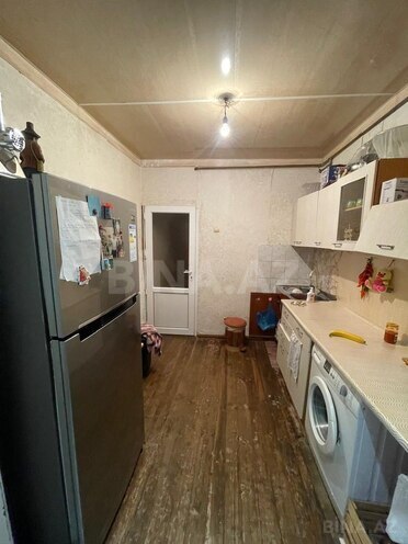 Satılır 4 otaqlı köhnə tikili 105 m², Xalqlar Dostluğu m., photo 8 from 14