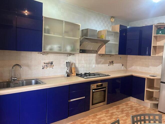 Сдаётся 3-комн. новостройка 145 м², м. Низами, photo 9 from 13