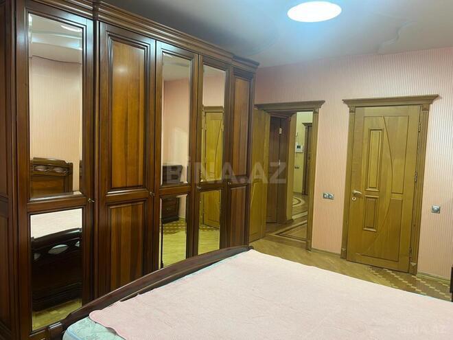 Сдаётся 3-комн. новостройка 145 м², м. Низами, photo 8 from 13