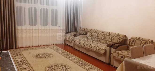 Продаётся 2-комн. вторичка 60 м², photo 1 from 14