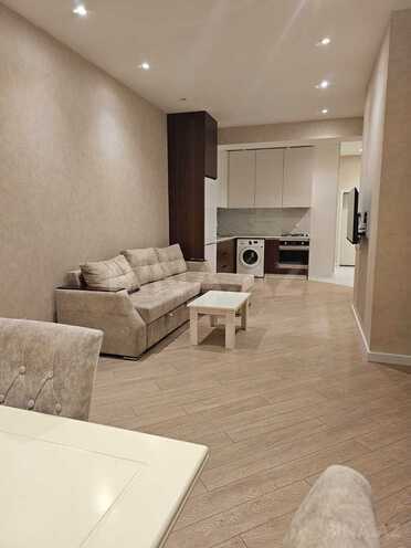 Сдаётся 2-комн. новостройка 70 м², Насиминский  р., photo 3 from 11
