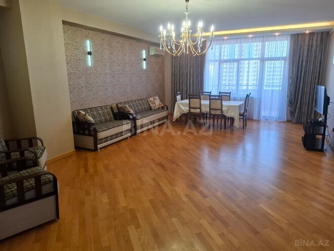 Сдается 3-комн. новостройка 170 м², м. 28 мая, photo 8 from 16