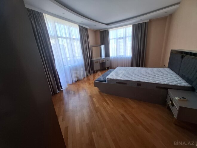 Сдается 3-комн. новостройка 170 м², м. 28 мая, photo 10 from 16