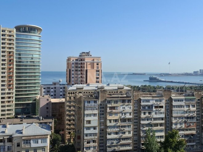 Сдается 3-комн. новостройка 170 м², м. 28 мая, photo 15 from 16