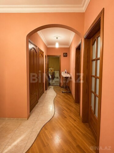 Продаётся 3-комн. вторичка 100 м², м. Ази Асланов, photo 4 from 13
